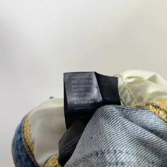 Anthropologie Pilcro Boyfriend Distressed  Jeans Size 25 - Picture 11 of 15